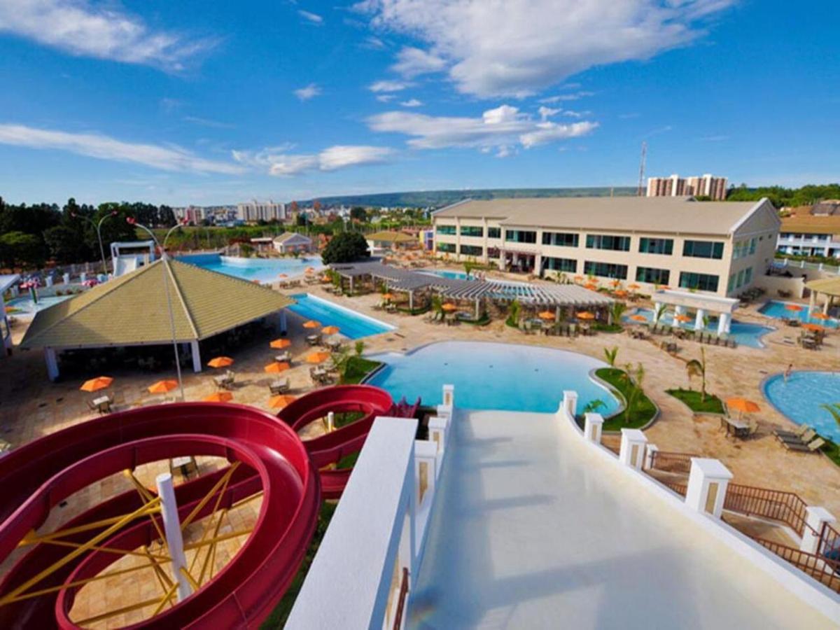 Lacqua Diroma 2 Flats Unidos Com 2 Suites E Banheiro Social Extra Caldas Novas Bagian luar foto